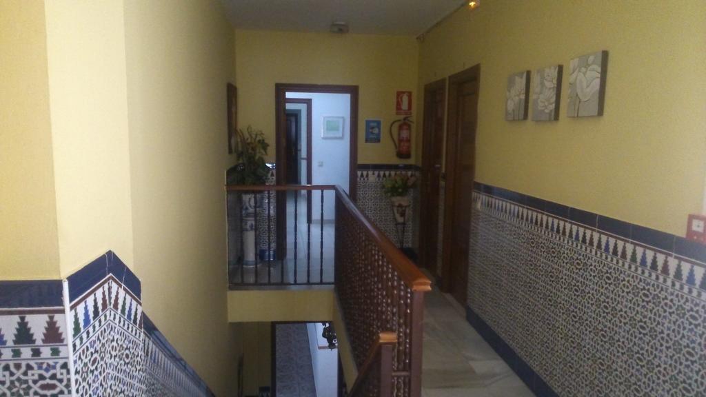Hostal Virgen Del Rocío Ronda Exterior foto