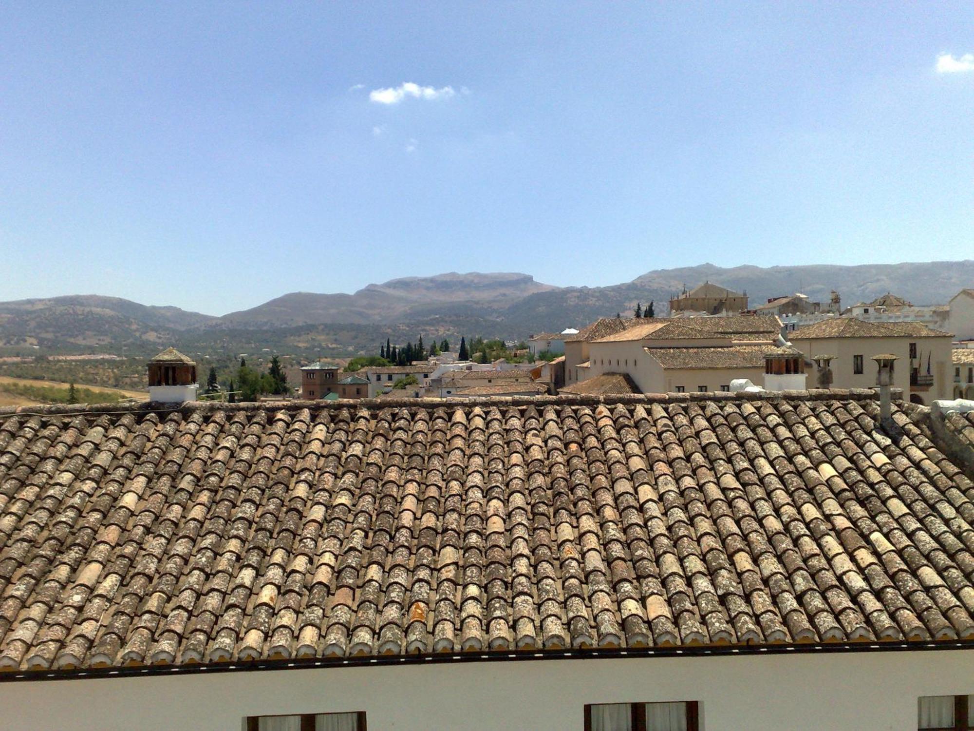 Hostal Virgen Del Rocío Ronda Exterior foto