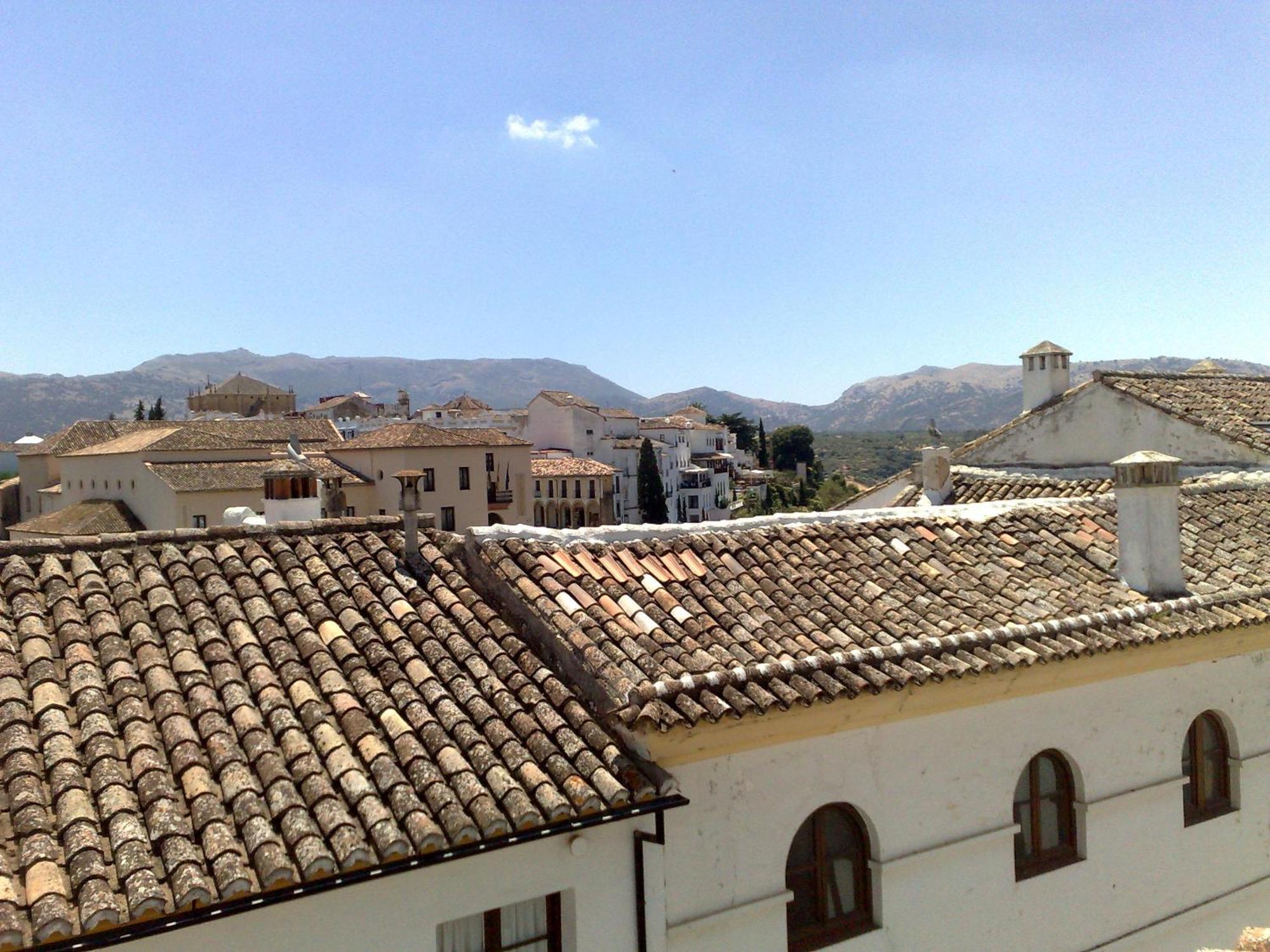 Hostal Virgen Del Rocío Ronda Exterior foto